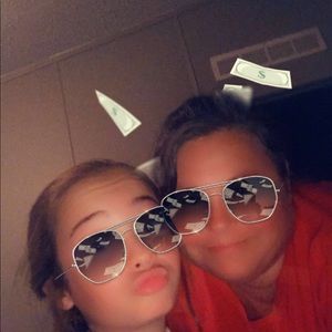 Meet your Posher, Shanna